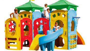 0968.5-playground-modular-adventure-com-criancas